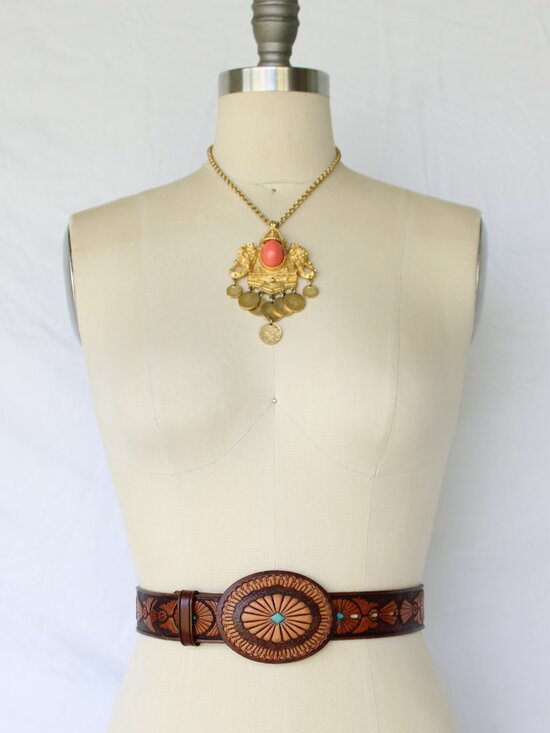 Vintage Hand Made USA tooled lesther western belt & buckle western cowboy 36/ S - Picture 7 of 7